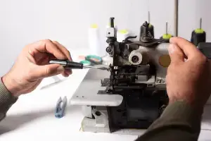 Curso-de-mecânico-de-máquina-de-costura-industrial